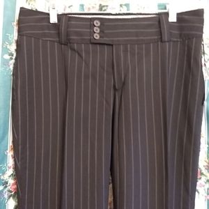 Menswear-inspired trousers from Banana Republic